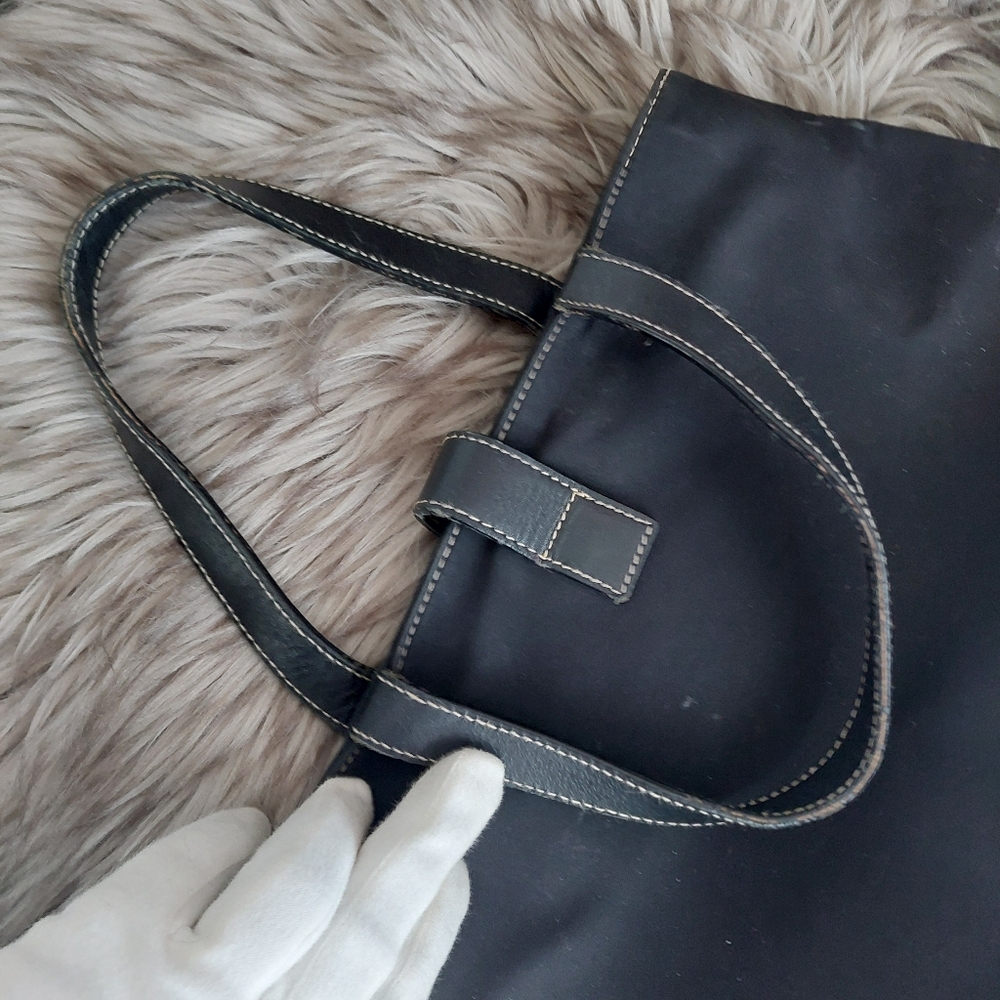 Lauren Ralph Lauren Vinyl Hand Bag Double Top Handles - Picture 16 of 16